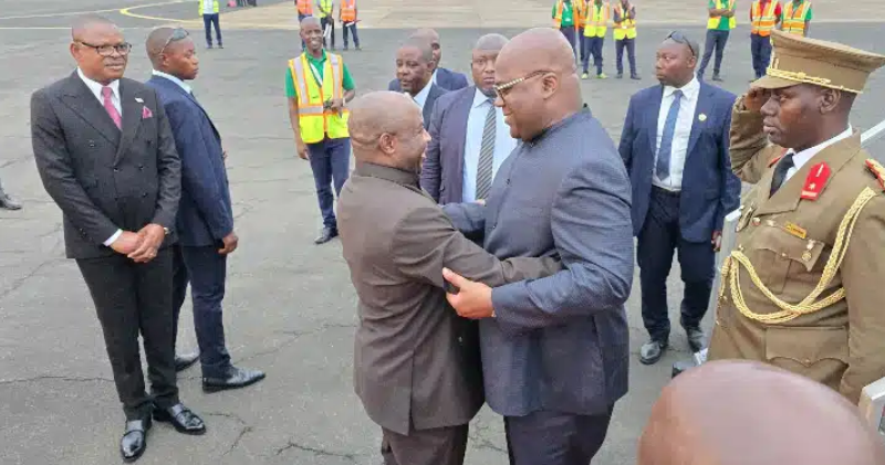 Perezida wu Burundi Evariste Ndayishimiye yakiriye mugenzi we Perezida Félix Tshisekedi wa RDC