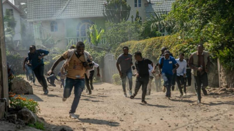 RDC: Abanyamakuru 13 nyuma yo guhohoterwa bahunze berekeza Gama