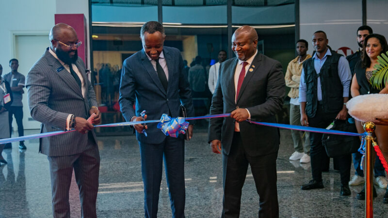 U Rwanda rwakiriye imurikabikorwa n’inama mpuzamahanga igamije iterambere ry’ingufu zikomoka ku mirasire y’izuba