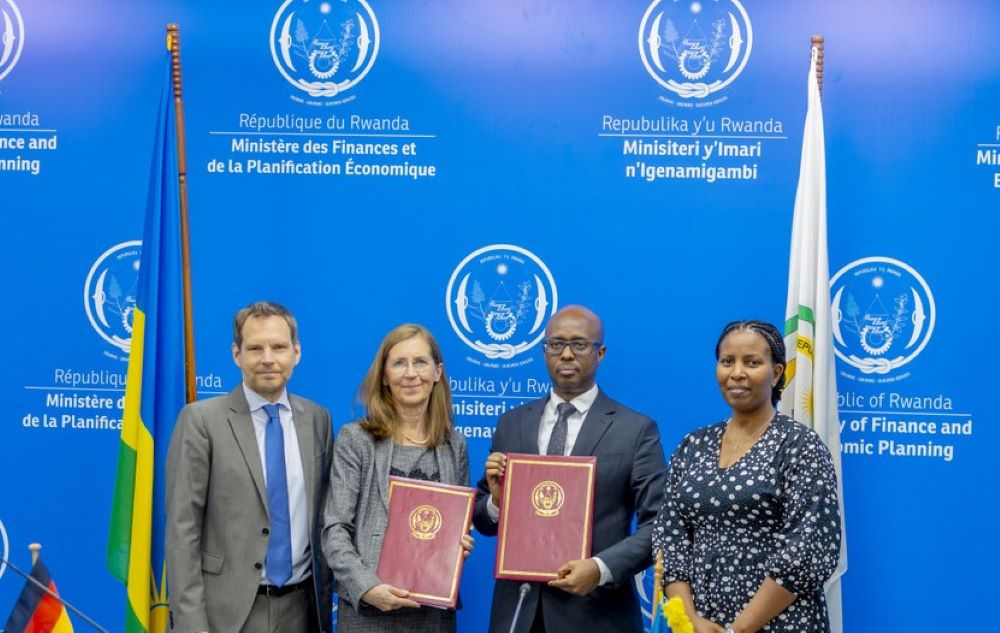 Guverinoma y’u Rwanda na Banki y’Iterambere y’u Budage byasinye amasezerano y’inkunga ya miliyoni 20,97 z’Amayero