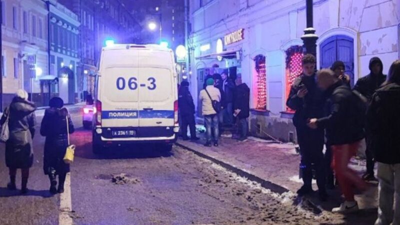 Igipolisi cy’u Burusiya cyagabye igitero ku tubari n’utubyiniro twinshi i Moscou kubera ’kwamamaza ubutinganyi’