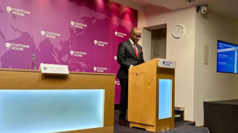 Minisitiri Nduhungirehe yabwiye RDC ko u Rwanda ruzakuraho ingamba z’ubwirinzi ku mupaka ari uko  umutwe w’iterabwoba wa FDLR uzaba wasenywe