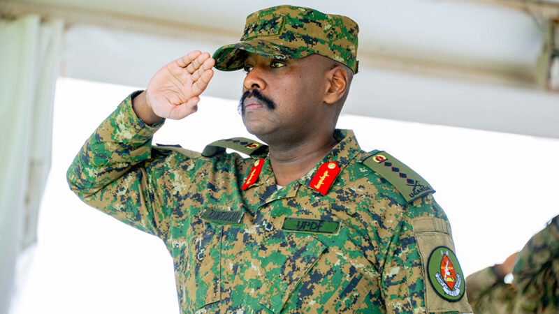 Gen Kainerugaba yavuze ko UPDF ishobora gufata umwe mu mijyi yo muri RDC