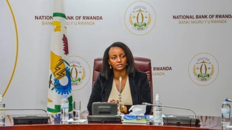 Soraya Hakuziyaremye yashimiye John Rwangombwa k’umurage yasigiye BNR
