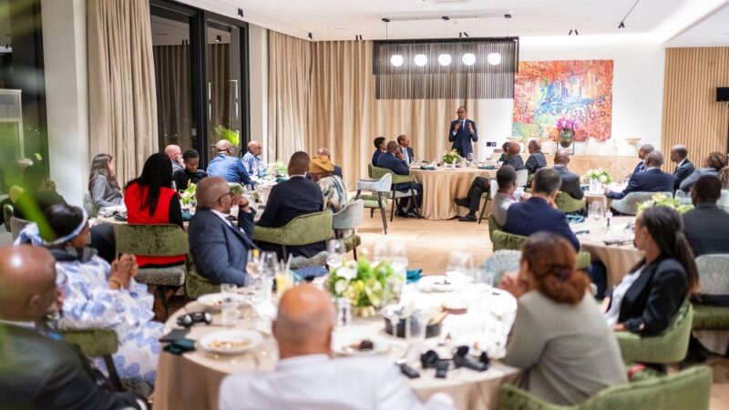 Perezida Kagame yitabiriye umusangiro w’abaminisitiri b’ubuzima baturutse hirya no hino muri Afurika