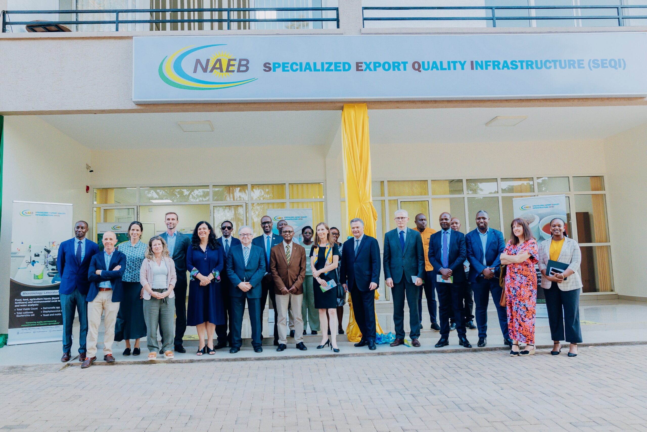 I Kigali: Hatashywe Laboratwari nshya izongera ubuziranenge bw’ibyoherezwa mu mahanga