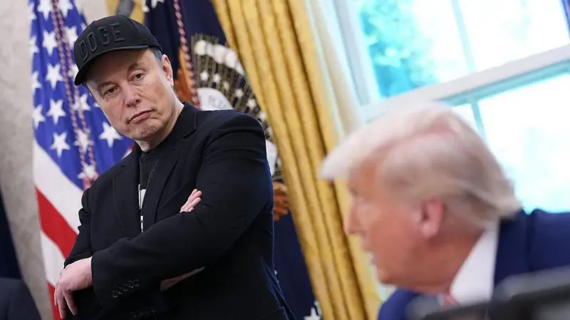 Elon Musk na Trump bashyamiranye ku mugaragaro, Musk yicuza amagambo yamuvuzeho