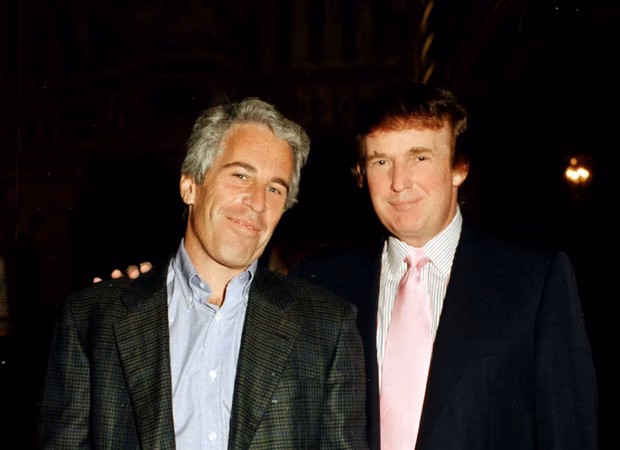 Trump yasabye ko hashyirwa hanze ubuhamya bwatanzwe mu rubanza rwa Jeffrey Epstein