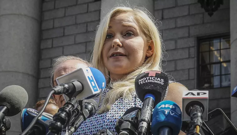 Trump avuga ko Jeffrey Epstein yamwibye abakozi bakiri bato barimo na Virginia Giuffre