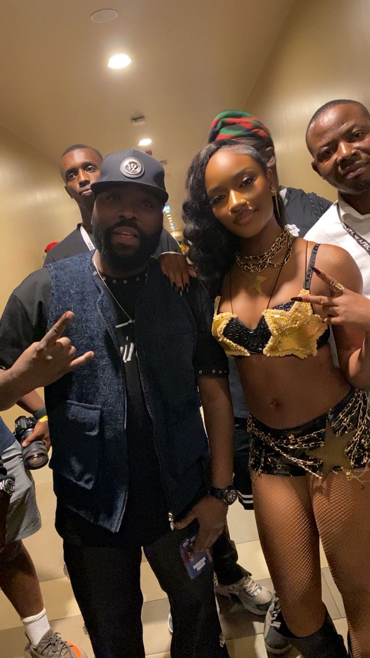 MC Tino yibutse uko Ayra Starr yamuhaye amadorali amwibeshye ko ari The Ben