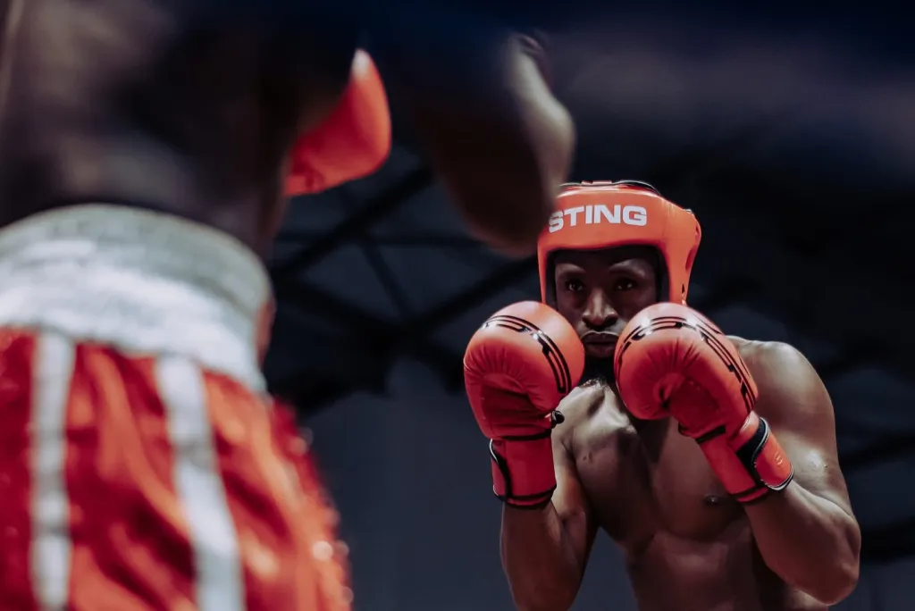 Rickman Manrick asabye miliyoni 100 z’amashilingi kugira ngo asubire muri Boxing”nkangara”