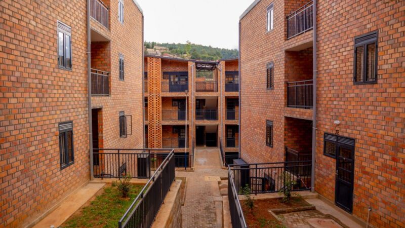 Imijyi yunganira Kigali izaba igisubizo mu kurwanya imiturire y’akajagari