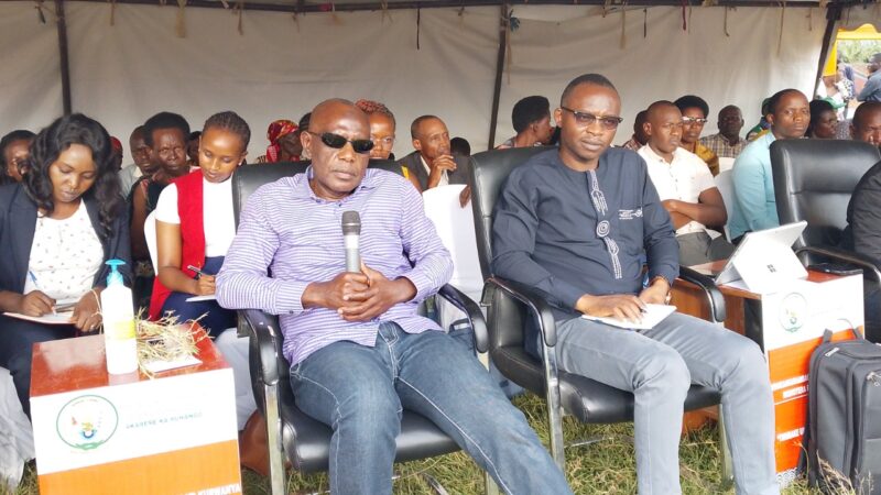 Ruhango: Abantu bahohotera abana mbabafata nk’abacengezi – Umuvunyi Mukuru Wungirije Mukama Abbas