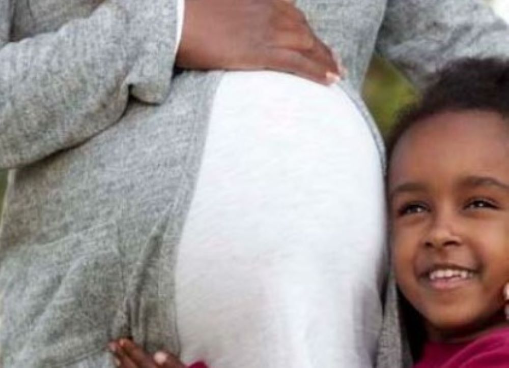 Ibinyabutabire byangiza imisemburo: Ibyago bitagaragara ku buzima bw’abagore
