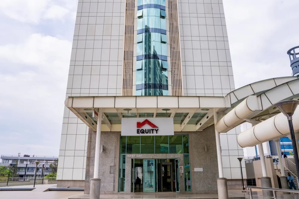Abagande 6 bakekwaho ubujura muri banki ya Equity Rwanda batawe muri yombi