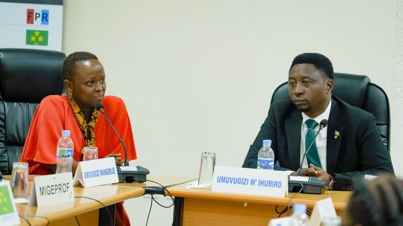 Dr. Frank Habineza yatorewe kuba Umuvugizi w’ihuriro ry’imitwe ya politiki (Amafoto)