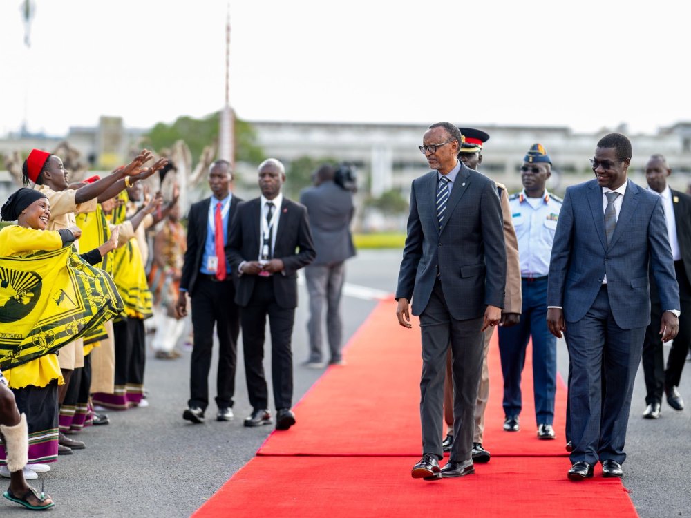 Perezida Kagame yageze muri Kenya