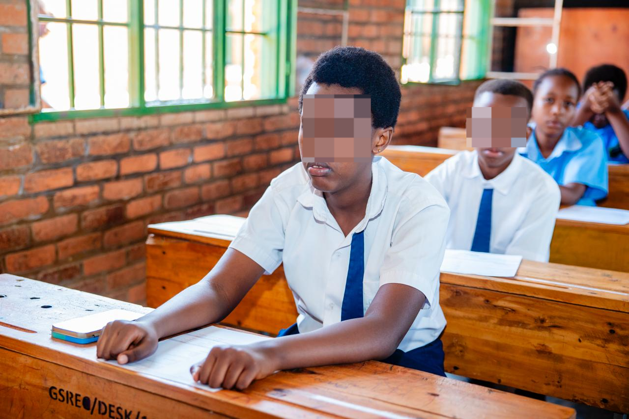 Kuki amashuri yigenga yakomeje guhigika aya Leta mu bizamini bisoza abanza?
